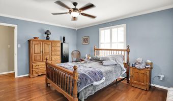 639 W Banta Rd, Indianapolis, IN 46217