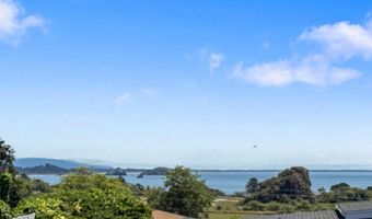98603 CAMELLIA Dr, Brookings, OR 97415