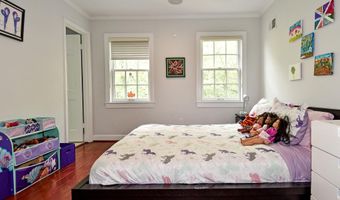 5153 WESTBARD Ave 15, Bethesda, MD 20816