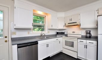 317 Perkins St, Bristol, CT 06010