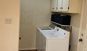 9855 Jefferson Hwy #W6, Baton Rouge, LA 70809