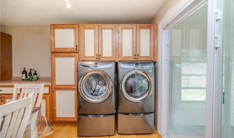 1788 Lancaster Dr, Austintown, OH 44511