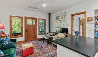 827 NW Delaware Ave, Bend, OR 97703