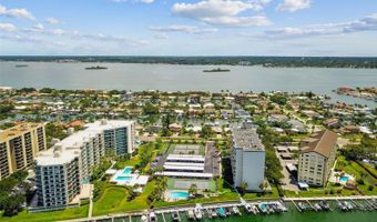 660 ISLAND Way 305, Clearwater Beach, FL 33767