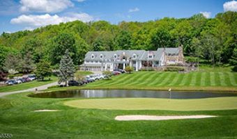 26 Duck Hawk Ct, Allamuchy Twp., NJ 07840