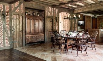 7 Country Oak Ln, Alamo, CA 94507