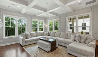 822 River Oaks Ln, Charlotte, NC 28226