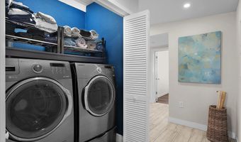 6784 Alamo Way, La Mesa, CA 91942