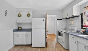 9108 Jonmar Ct, Affton, MO 63123