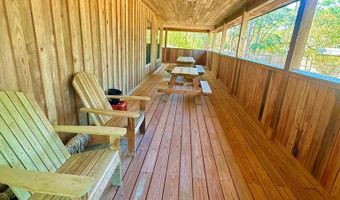 1651 Linden Rd, Apalachicola, FL 32320