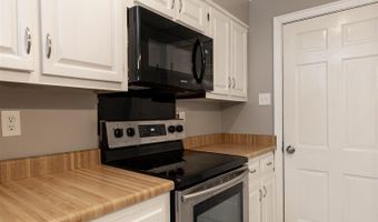 6016 IVAWOOD, Bartlett, TN 38134