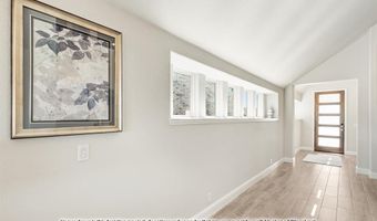 1020 Snowy Owl Dr, Alvarado, TX 76009