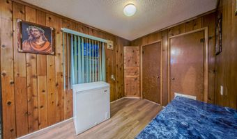 113 S Country Club Rd, Arkansas City, KS 67005