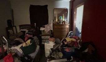 2627 Lincoln St, Anderson, IN 46016