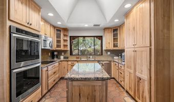 40205 N 26TH St, Cave Creek, AZ 85331