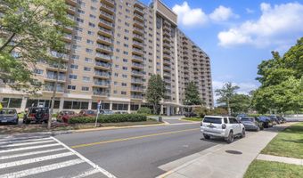 1225 MARTHA CUSTIS Dr 914, Alexandria, VA 22302