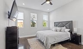 230 N LUZERNE Ave, Baltimore, MD 21224