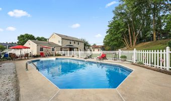 48 Cambridge Dr, Aberdeen, NJ 07747