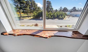 2679 FRANKLIN Ave SW, Bandon, OR 97411