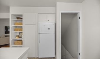 3007 Williamsburg Rd, Ann Arbor, MI 48108