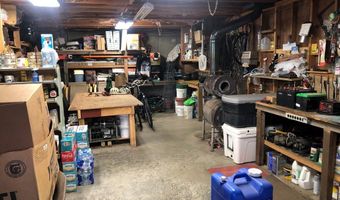 512 Skyline Dr, Cascade, ID 83611