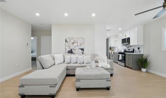 1217 W 77th St, Los Angeles, CA 90044