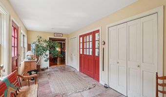 2473 Mt Hope Rd, Dodgeville, WI 53533