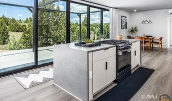 4225 N Uintah Dr, Alton, UT 84710