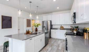651 N Ironwood Dr 62, Apache Junction, AZ 85120