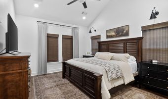 616 HIRAM Dr, Bauxite, AR 72011