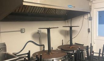 318 Water St, Bainbridge, GA 39817