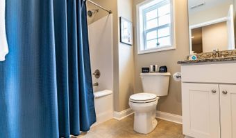 209 S Pine St, Aberdeen, NC 28315