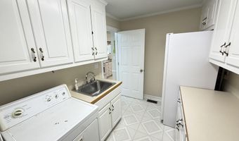 172 Simmons Mill Rd, Albertson, NC 28508