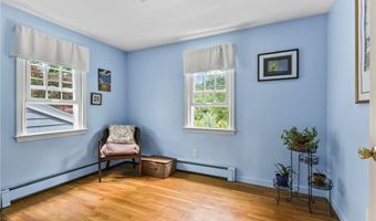373 Fletcher Rd, North Kingstown, RI 02852