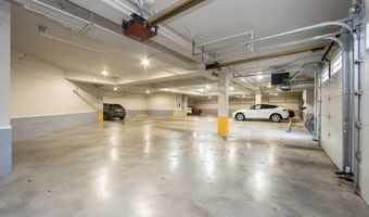 2435 Lamington Rd 18, Bedminster, NJ 07921