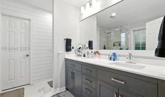 19 Lake Linden Dr, Bluffton, SC 29910