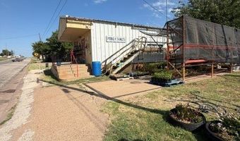 311 E Main St, Archer City, TX 76351