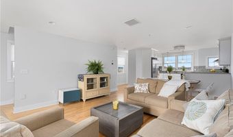 236 Sand Hill Cove Rd B4, Narragansett, RI 02882