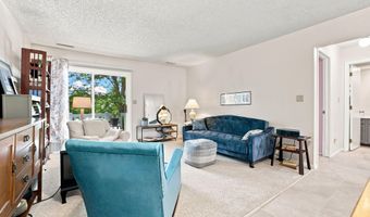 412 Faulkner Ct, Ames, IA 50014
