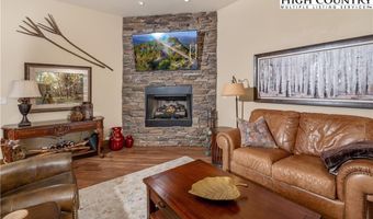 484 Farm Loop Rd, Banner Elk, NC 28604