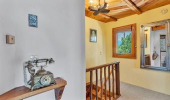 51 Atalaya Rd, Arroyo Hondo, NM 87513