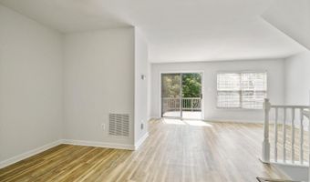 20198 BROOKVIEW Sq, Ashburn, VA 20147