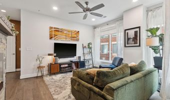 625 SLATERS Ln 201, Alexandria, VA 22314