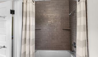 17461 Wyndale Rd, Abingdon, VA 24210
