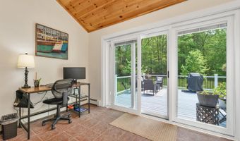 52 Meadow Ln, Belmont, NH 03220