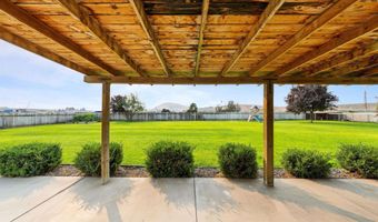 48106 E Mayo Lp, Benton City, WA 99320