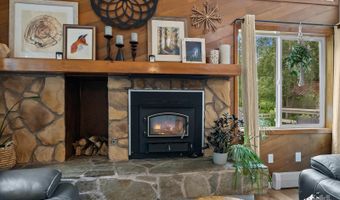 220 Mariner Dr, Anchorage, AK 99515