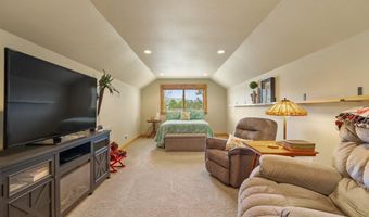 74 Bellflower Ct, Blanchard, ID 83804