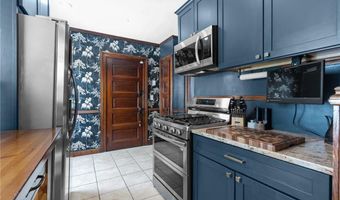 106 Norwood Ave 1, Cranston, RI 02905