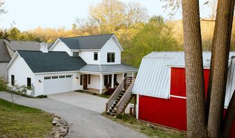 6800 Thornapple River Dr SE, Alto, MI 49302